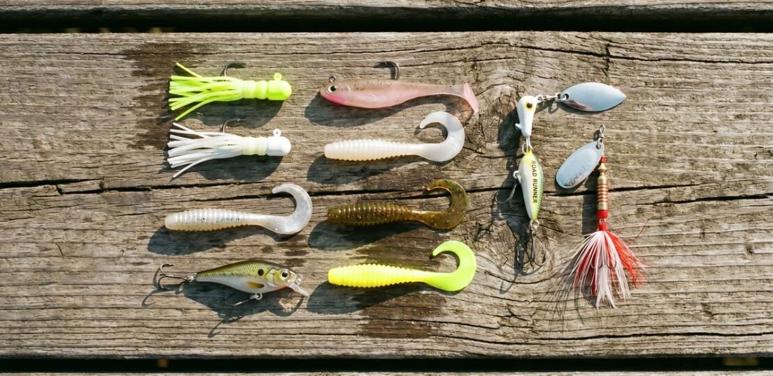 Best Crappie Lures 2026 – Jig, Grub and Crankbait Lineup